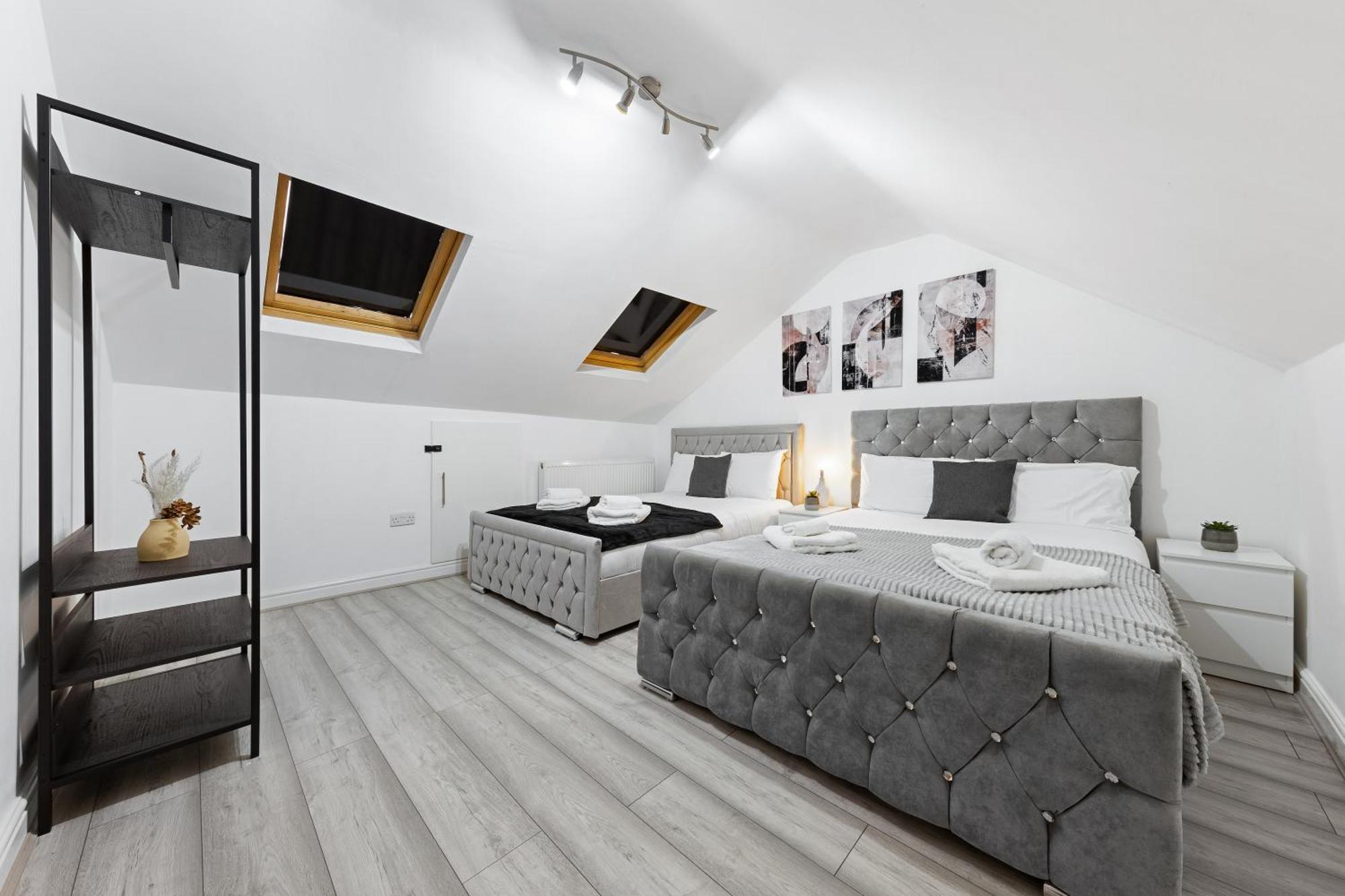 Green Hype - 10 Mins To Stadium - Sleeps 8 Лондон Экстерьер фото